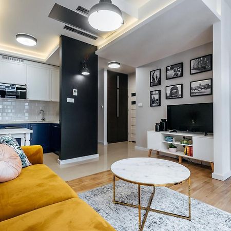 Apartamenty Wielopole Cracovie Extérieur photo